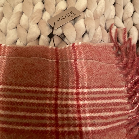 NWT Mode pink and red plaid scarf - Picture 3 of 4